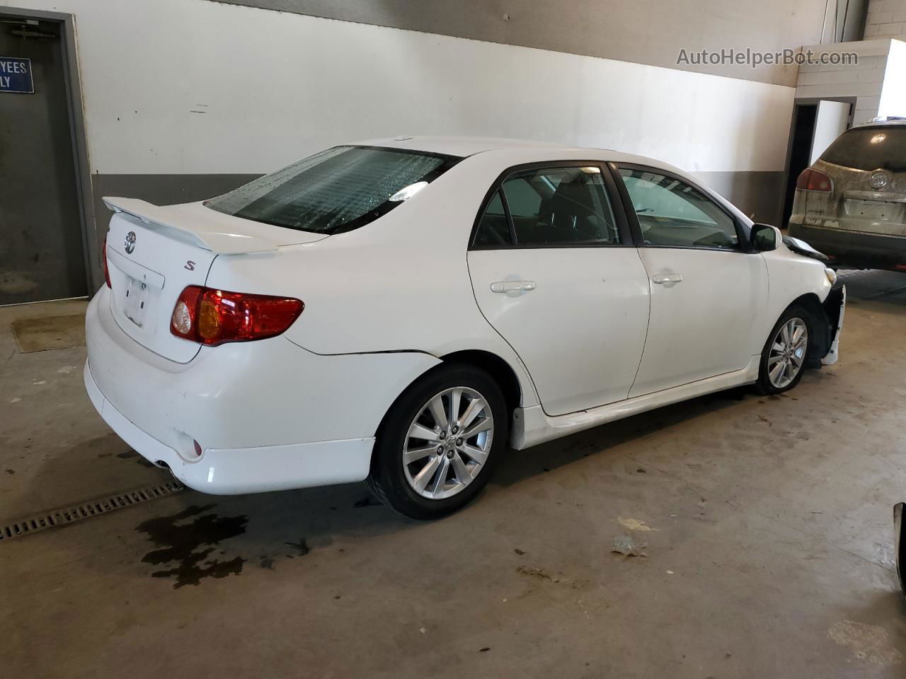 2010 Toyota Corolla Base White vin: 2T1BU4EE5AC254125