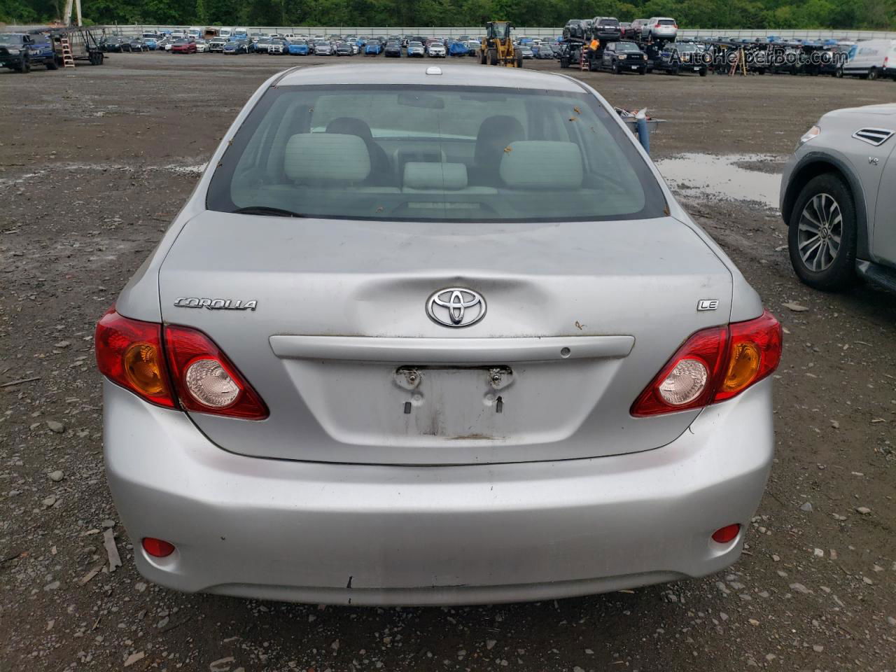 2010 Toyota Corolla Base Silver vin: 2T1BU4EE5AC387483