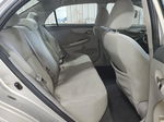 2010 Toyota Corolla Base Серебряный vin: 2T1BU4EE6AC238497