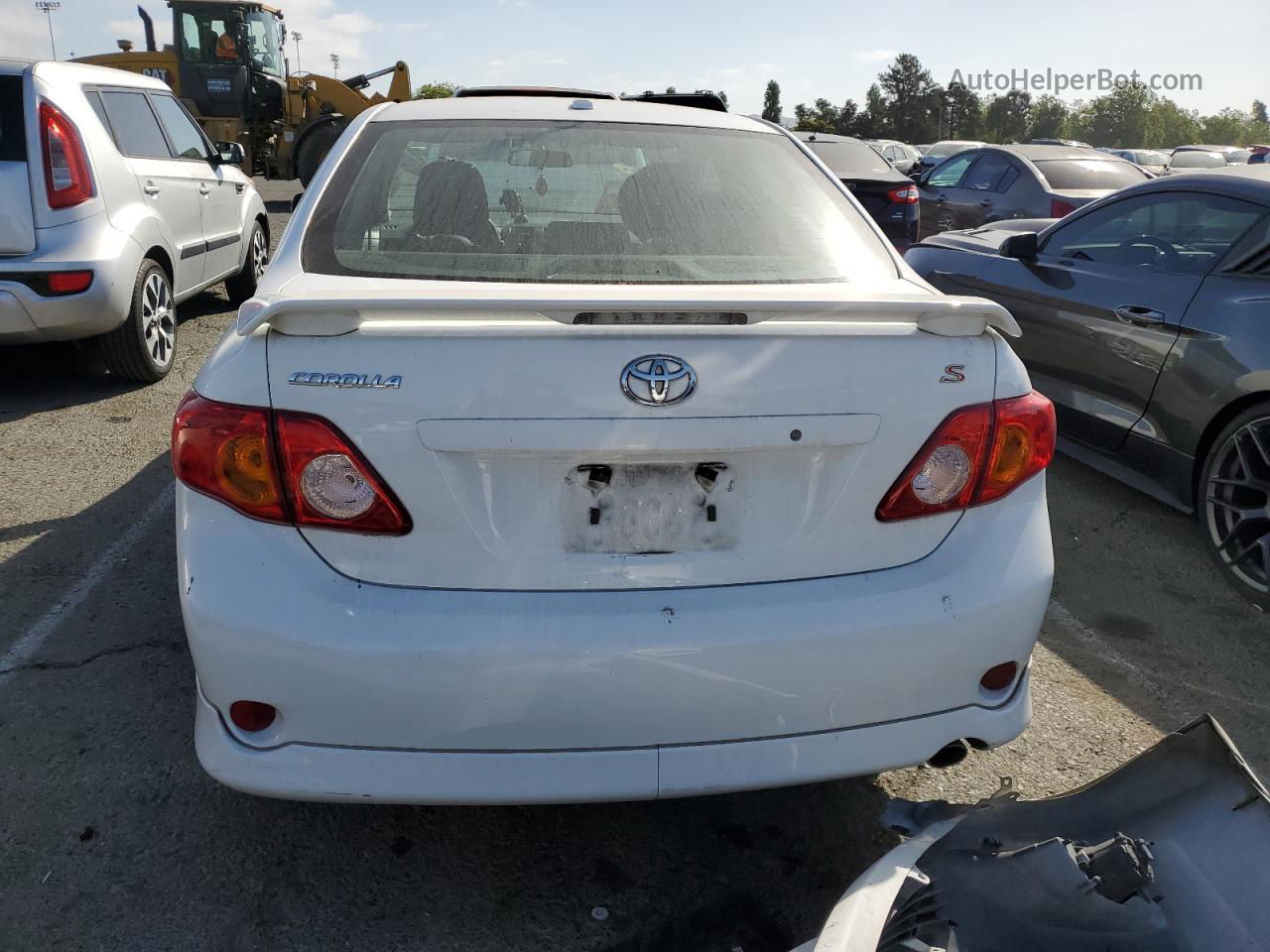 2010 Toyota Corolla Base White vin: 2T1BU4EE6AC469061