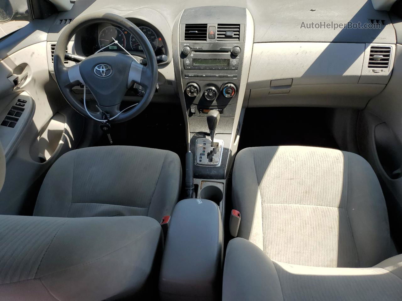 2010 Toyota Corolla Base Черный vin: 2T1BU4EE7AC502939