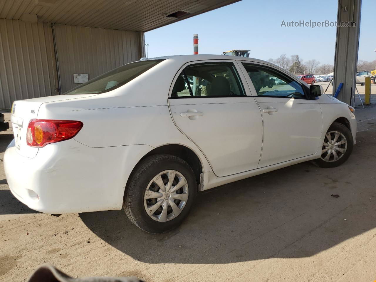 2010 Toyota Corolla Base White vin: 2T1BU4EE8AC282324