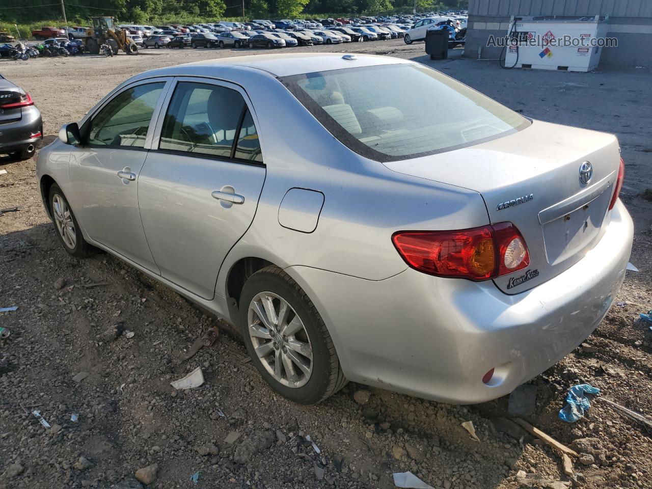 2010 Toyota Corolla Base Серебряный vin: 2T1BU4EE9AC326475