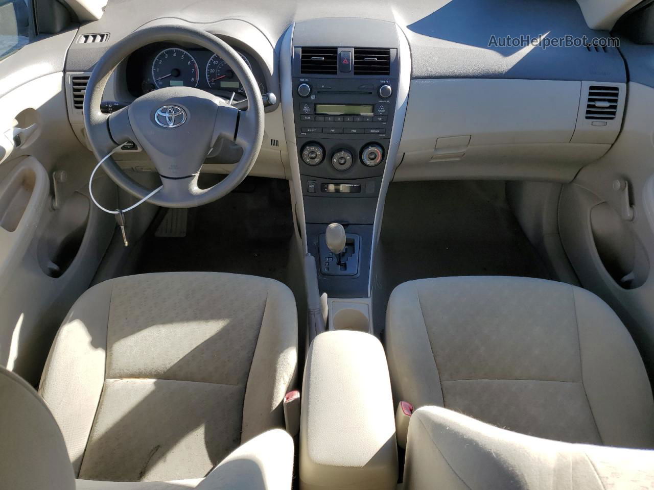 2010 Toyota Corolla Base Золотой vin: 2T1BU4EEXAC356259