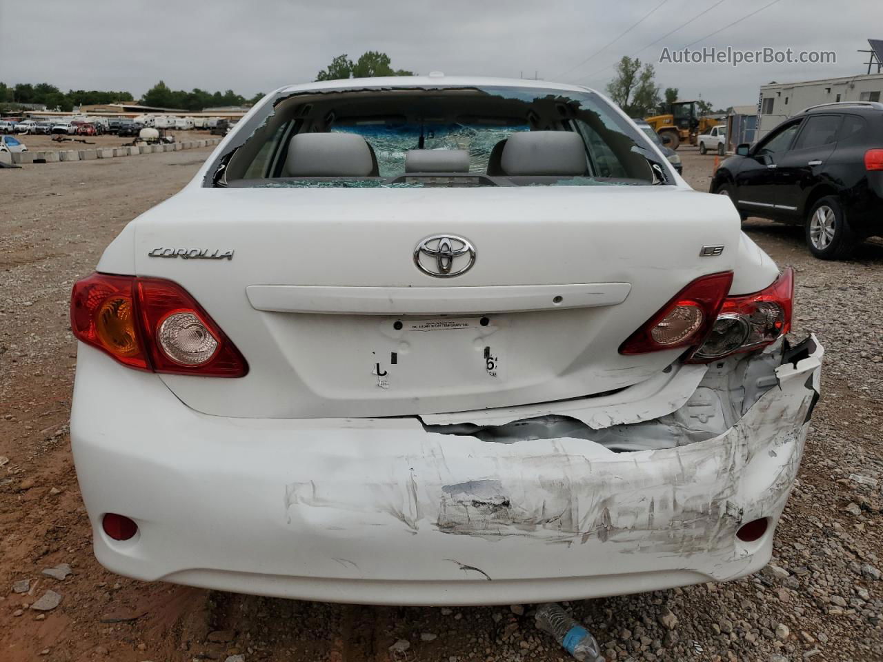 2010 Toyota Corolla Base White vin: 2T1BU4EEXAC388919