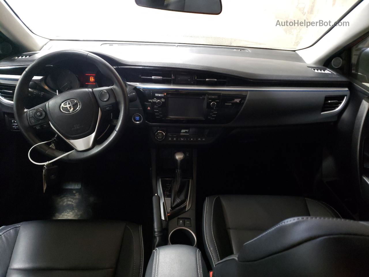 2015 Toyota Corolla L Красный vin: 2T1BURHE0FC251908