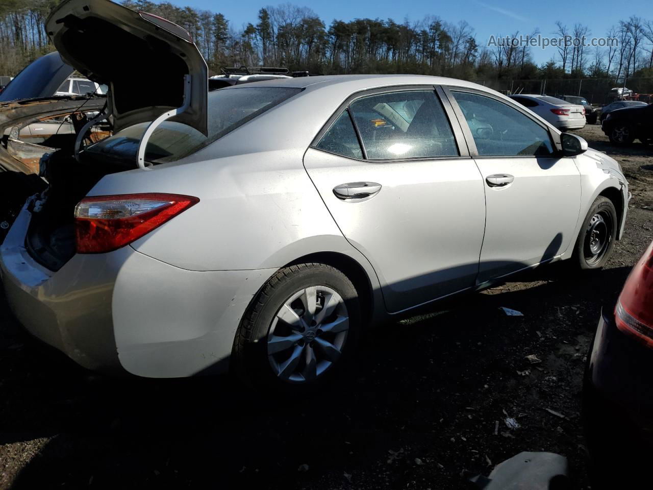 2015 Toyota Corolla L Серебряный vin: 2T1BURHE0FC343441