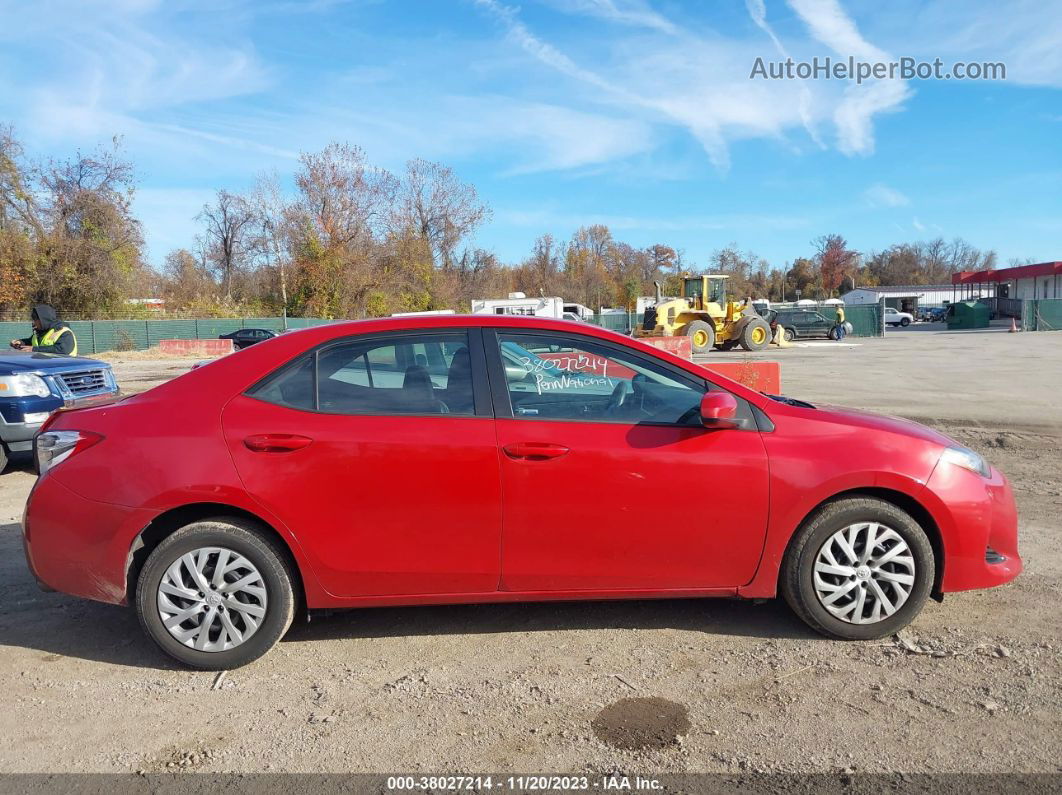 2017 Toyota Corolla Le Red vin: 2T1BURHE0HC897615