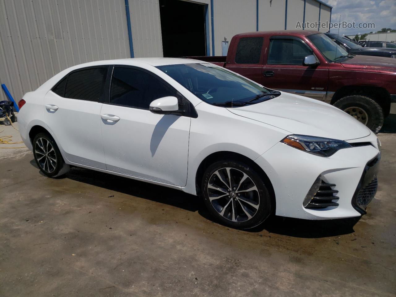 2019 Toyota Corolla L White vin: 2T1BURHE0KC226890