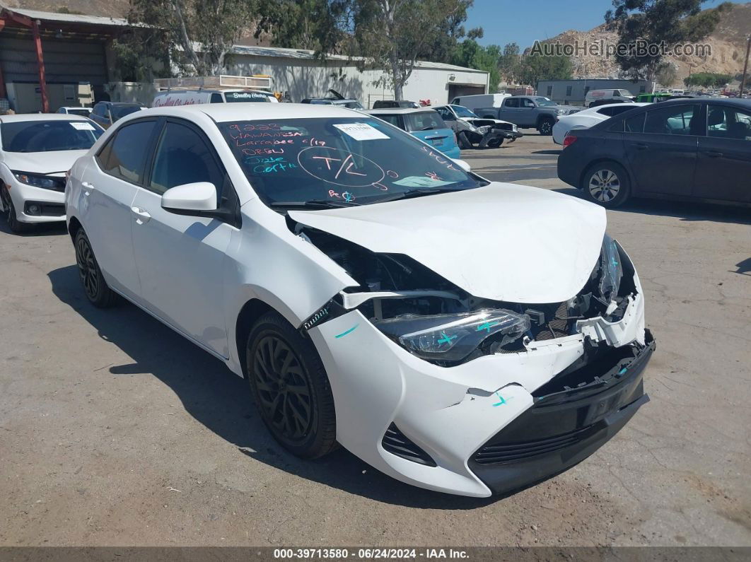 2019 Toyota Corolla Le White vin: 2T1BURHE0KC239588