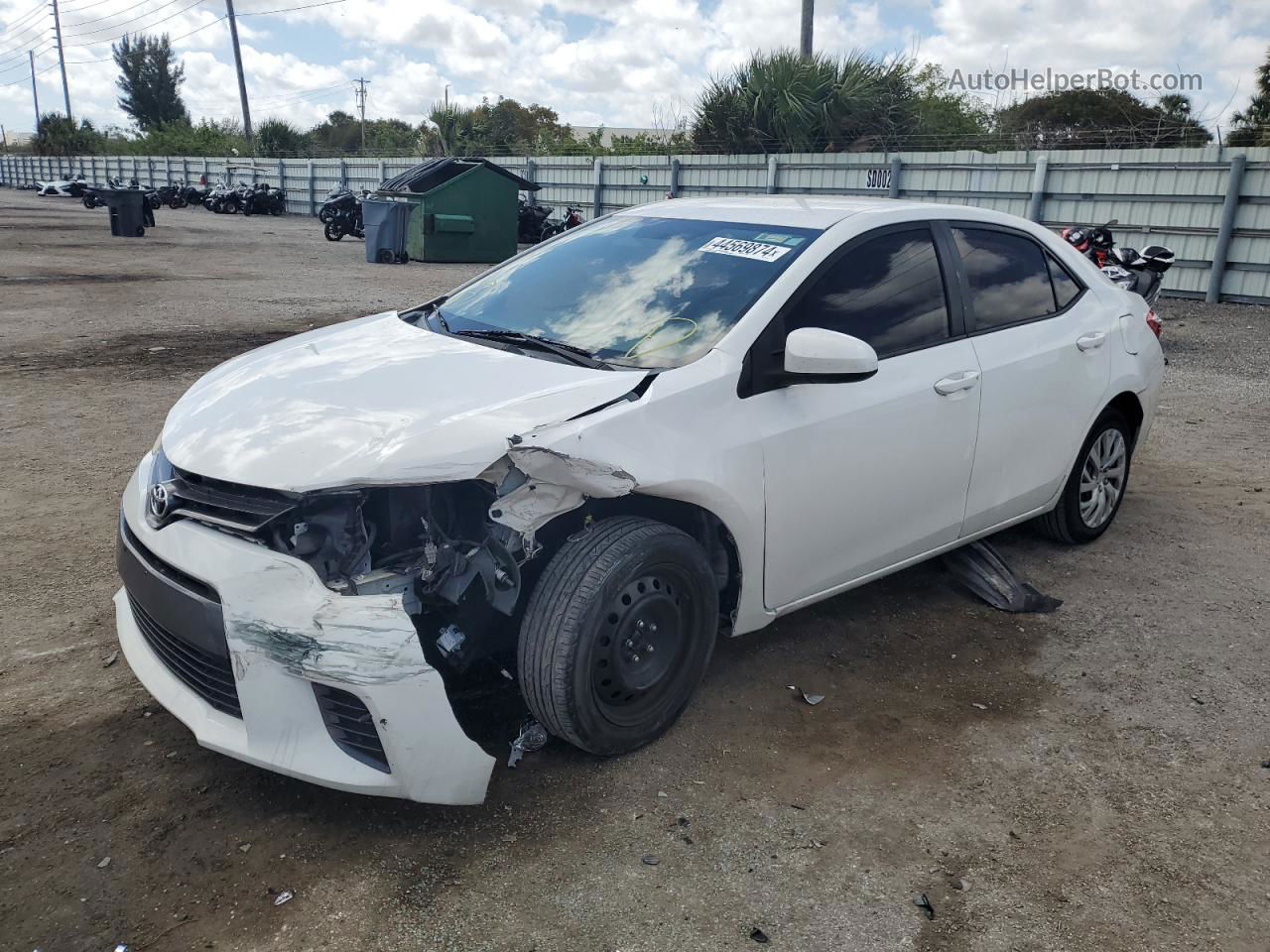 2015 Toyota Corolla L White vin: 2T1BURHE1FC435478