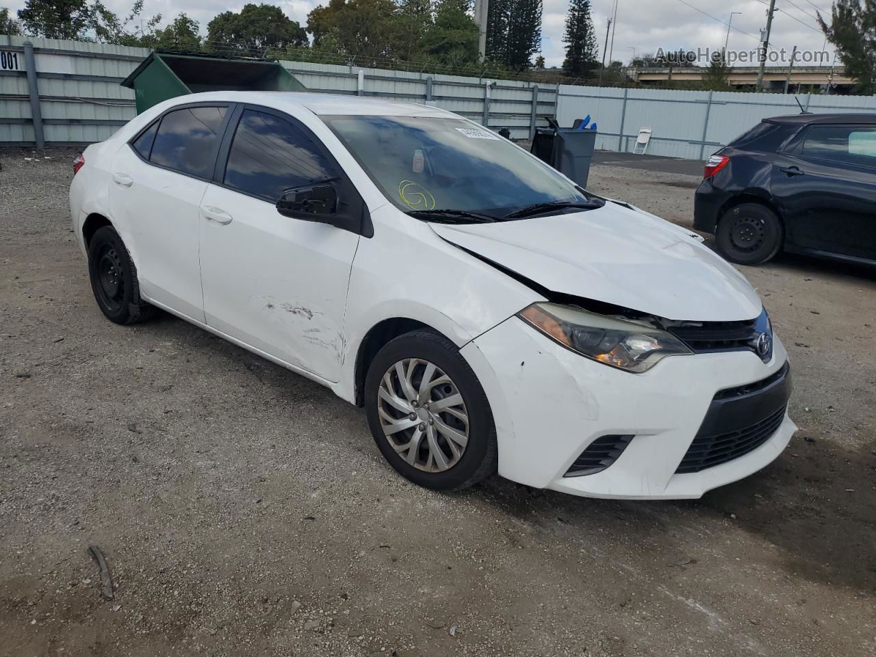 2015 Toyota Corolla L White vin: 2T1BURHE1FC435478