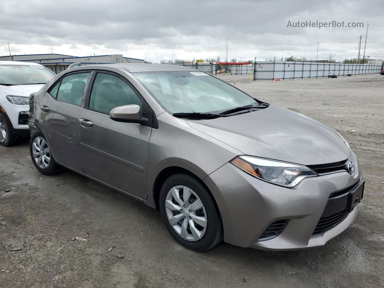 2015 Toyota Corolla L Silver vin: 2T1BURHE1FC464432