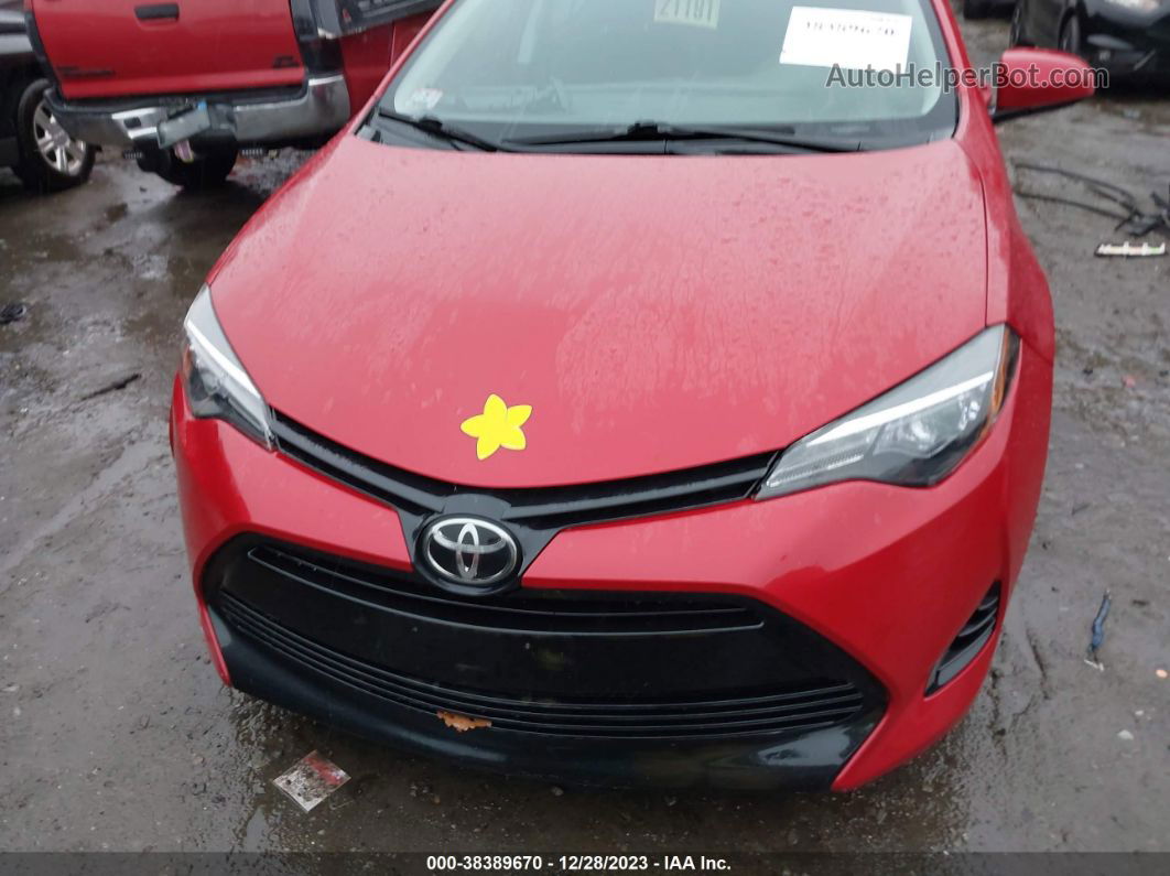 2017 Toyota Corolla Le Red vin: 2T1BURHE1HC875624