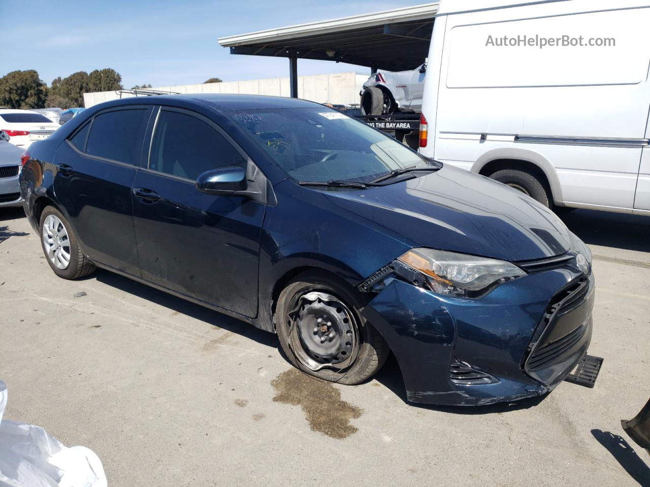 2019 Toyota Corolla L Blue vin: 2T1BURHE1KC155523