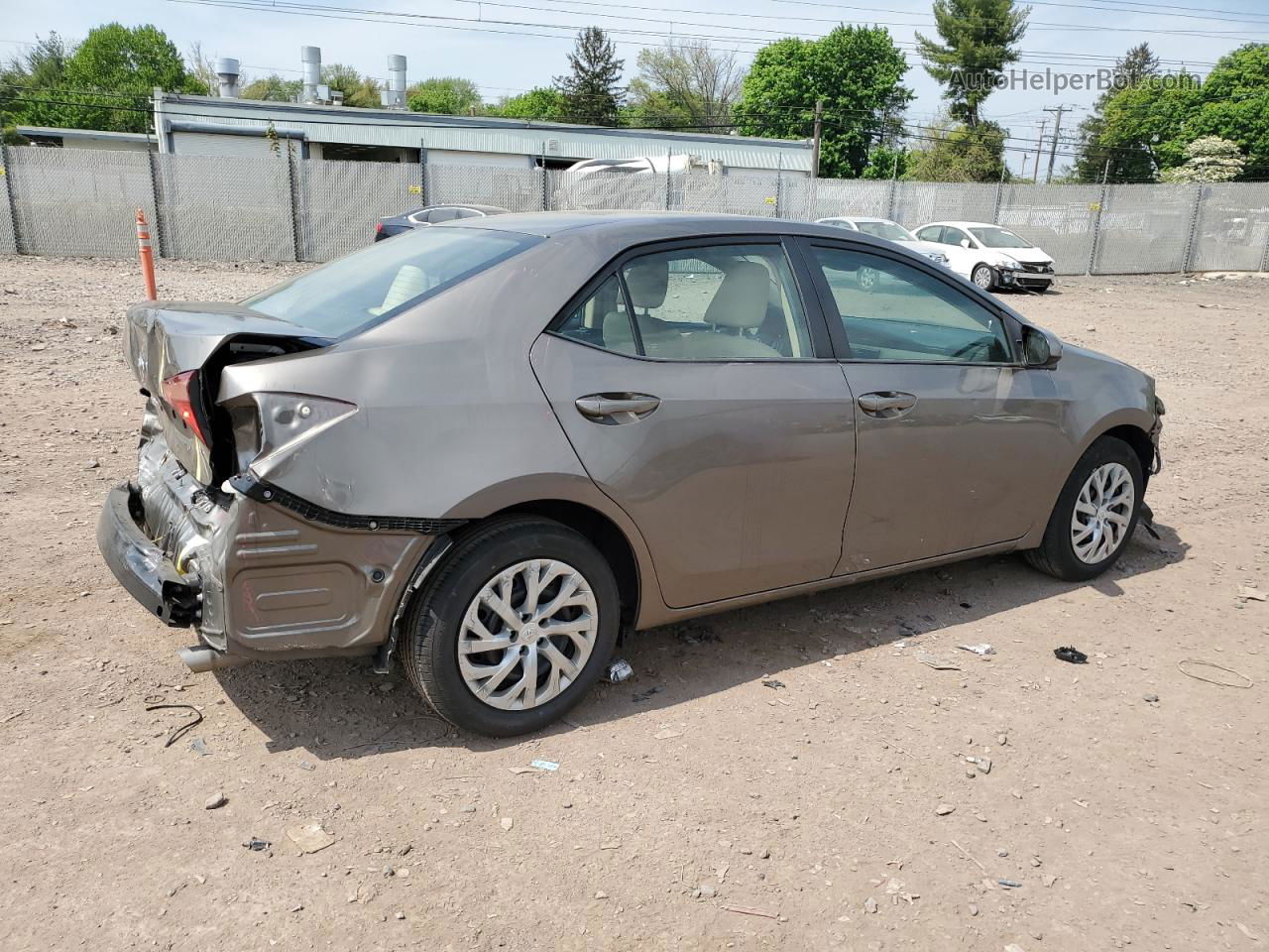 2019 Toyota Corolla L Gray vin: 2T1BURHE1KC176078