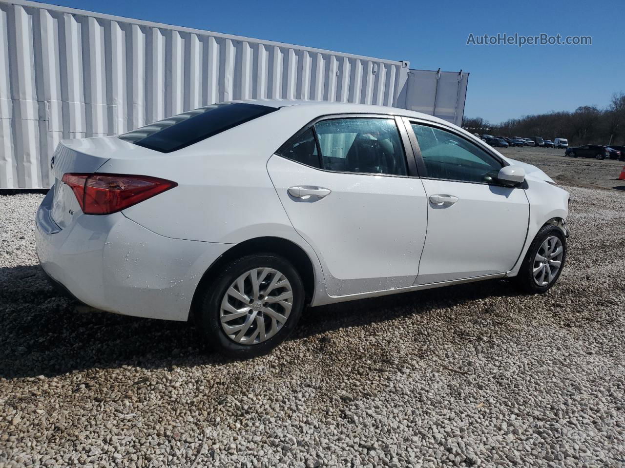 2019 Toyota Corolla L White vin: 2T1BURHE1KC203294