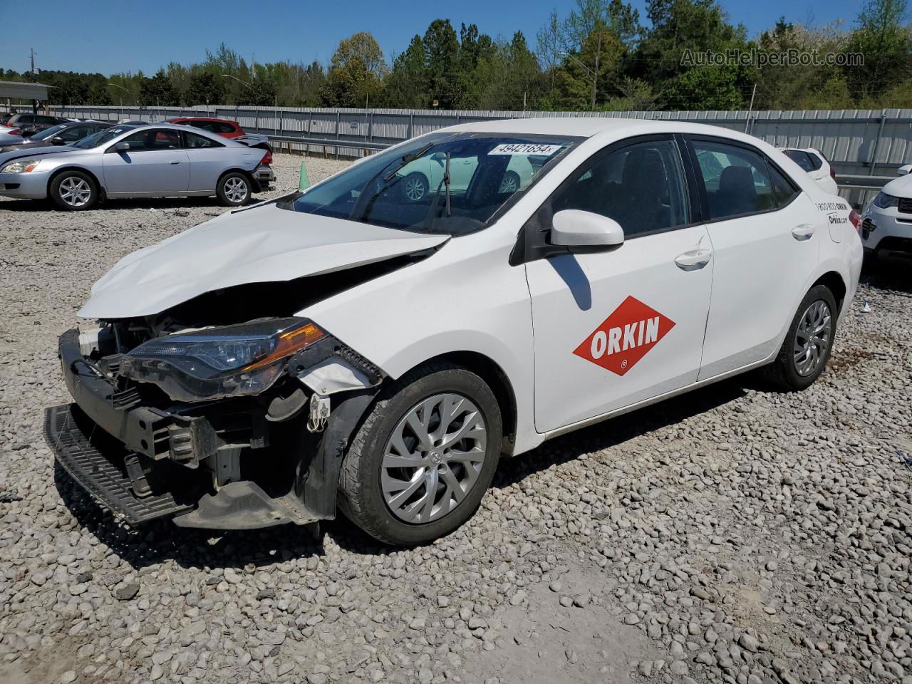 2019 Toyota Corolla L Белый vin: 2T1BURHE1KC240247