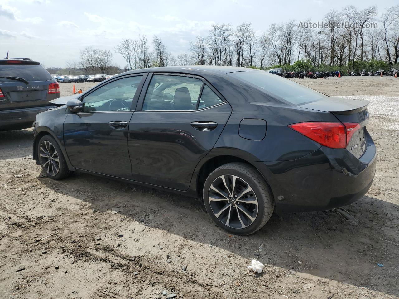 2019 Toyota Corolla L Черный vin: 2T1BURHE1KC242760