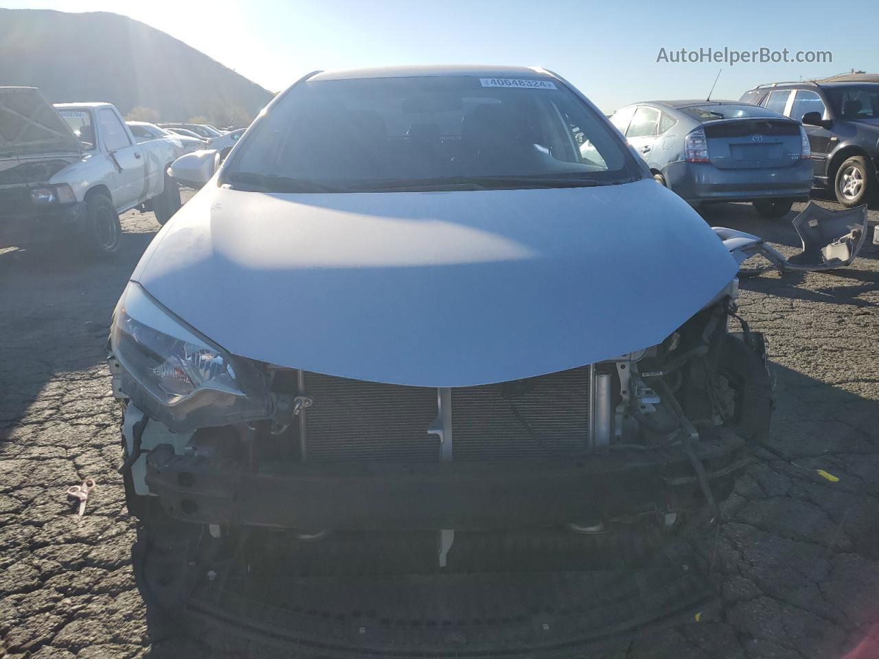 2014 Toyota Corolla L Silver vin: 2T1BURHE2EC059954