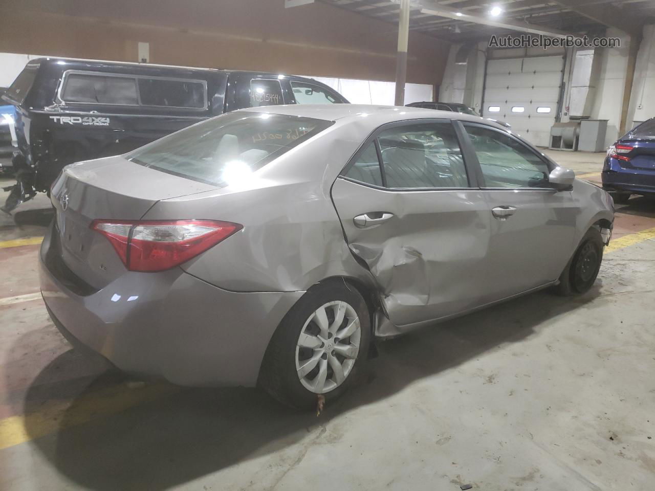 2014 Toyota Corolla L Серебряный vin: 2T1BURHE2EC208184