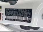 2015 Toyota Corolla Le White vin: 2T1BURHE2FC261677