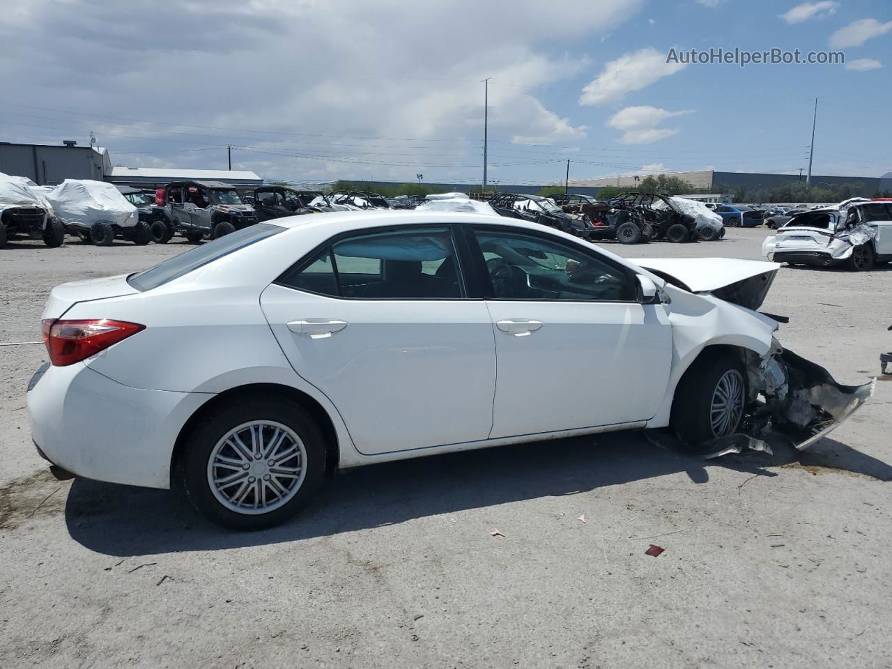 2019 Toyota Corolla L Белый vin: 2T1BURHE2KC160732