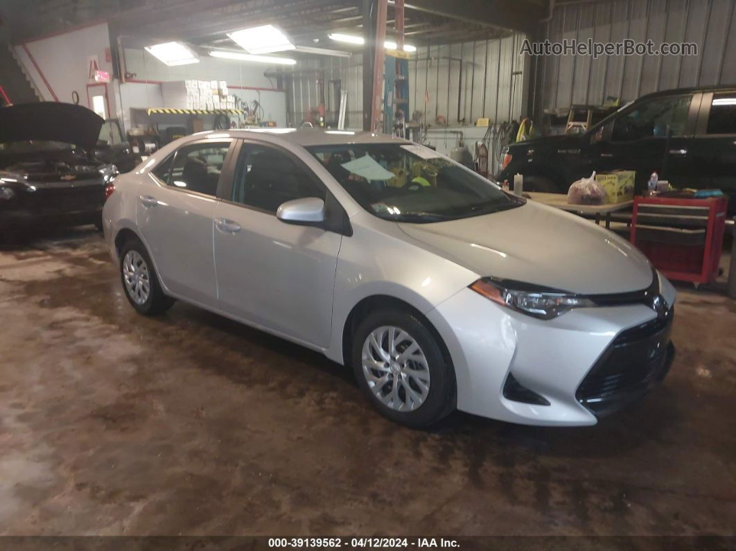 2019 Toyota Corolla Le Silver vin: 2T1BURHE2KC173397