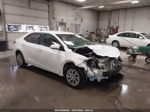 2019 Toyota Corolla Le White vin: 2T1BURHE2KC224039