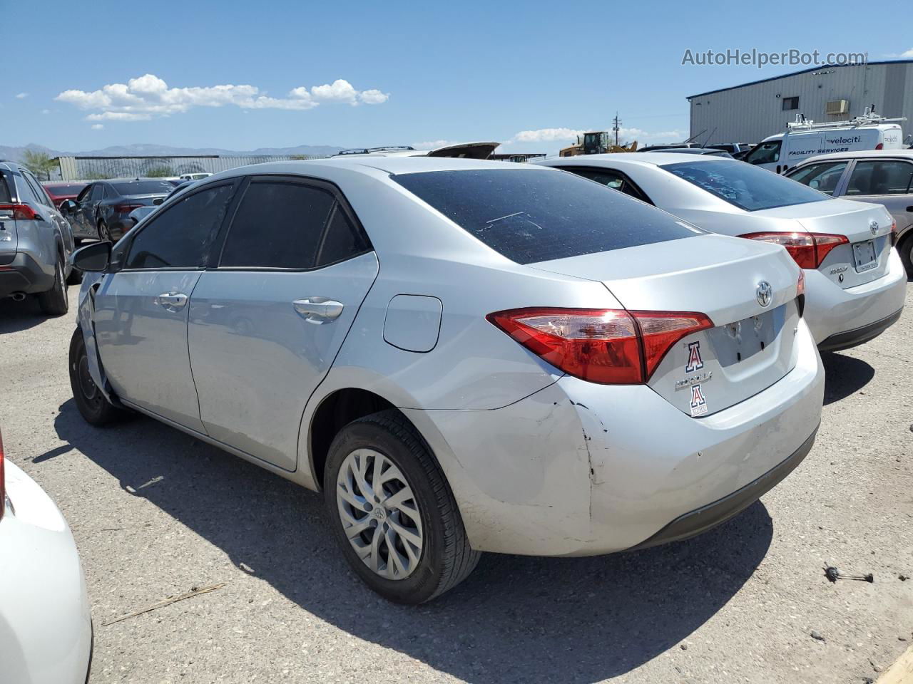 2019 Toyota Corolla L Silver vin: 2T1BURHE2KC236787