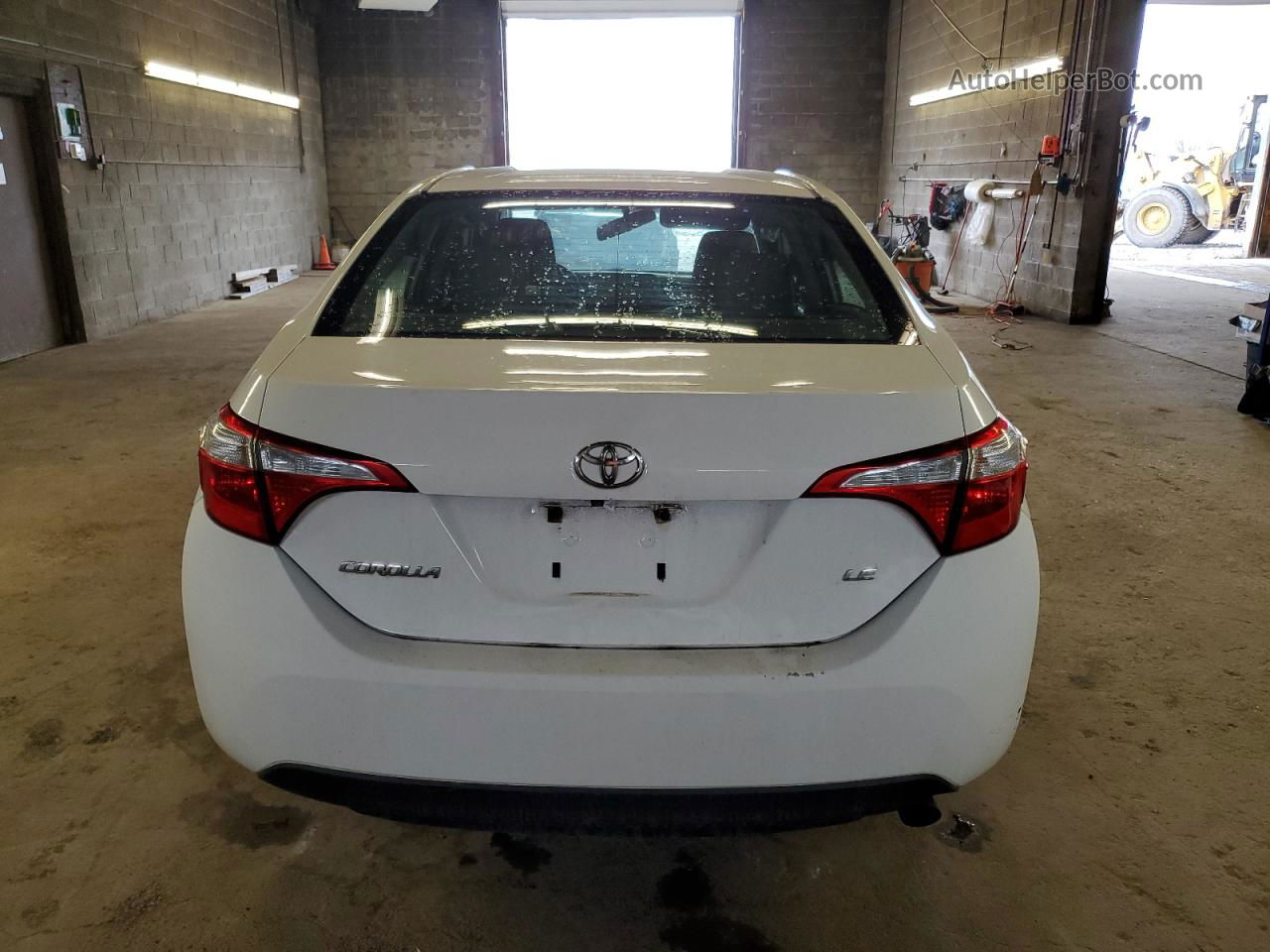 2015 Toyota Corolla L White vin: 2T1BURHE3FC230812