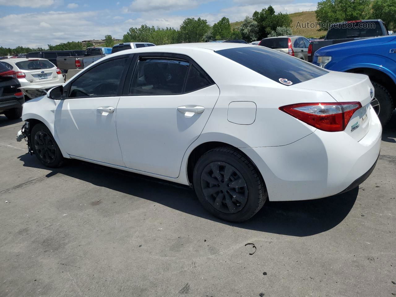 2015 Toyota Corolla L White vin: 2T1BURHE3FC415135