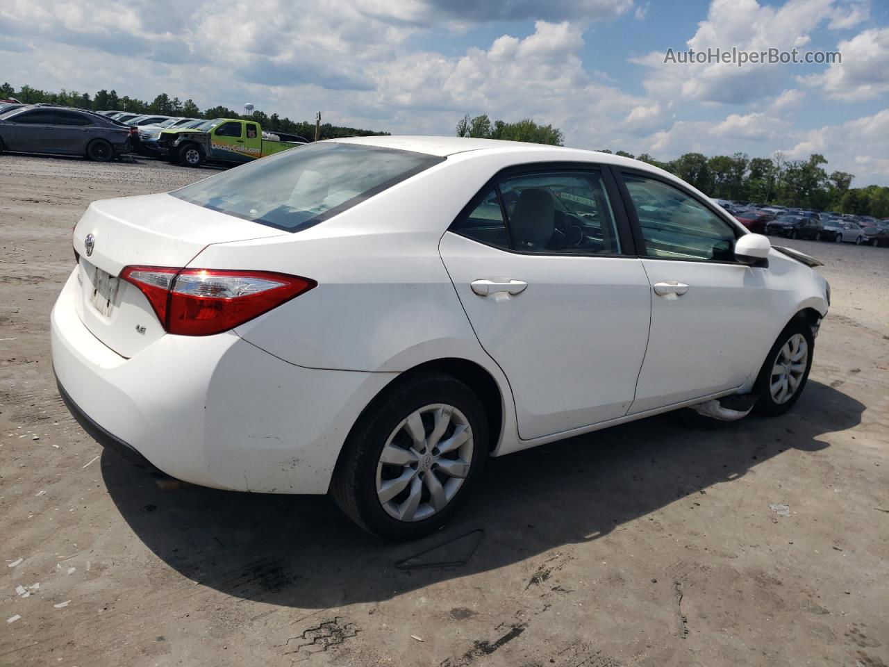 2015 Toyota Corolla L White vin: 2T1BURHE3FC451133