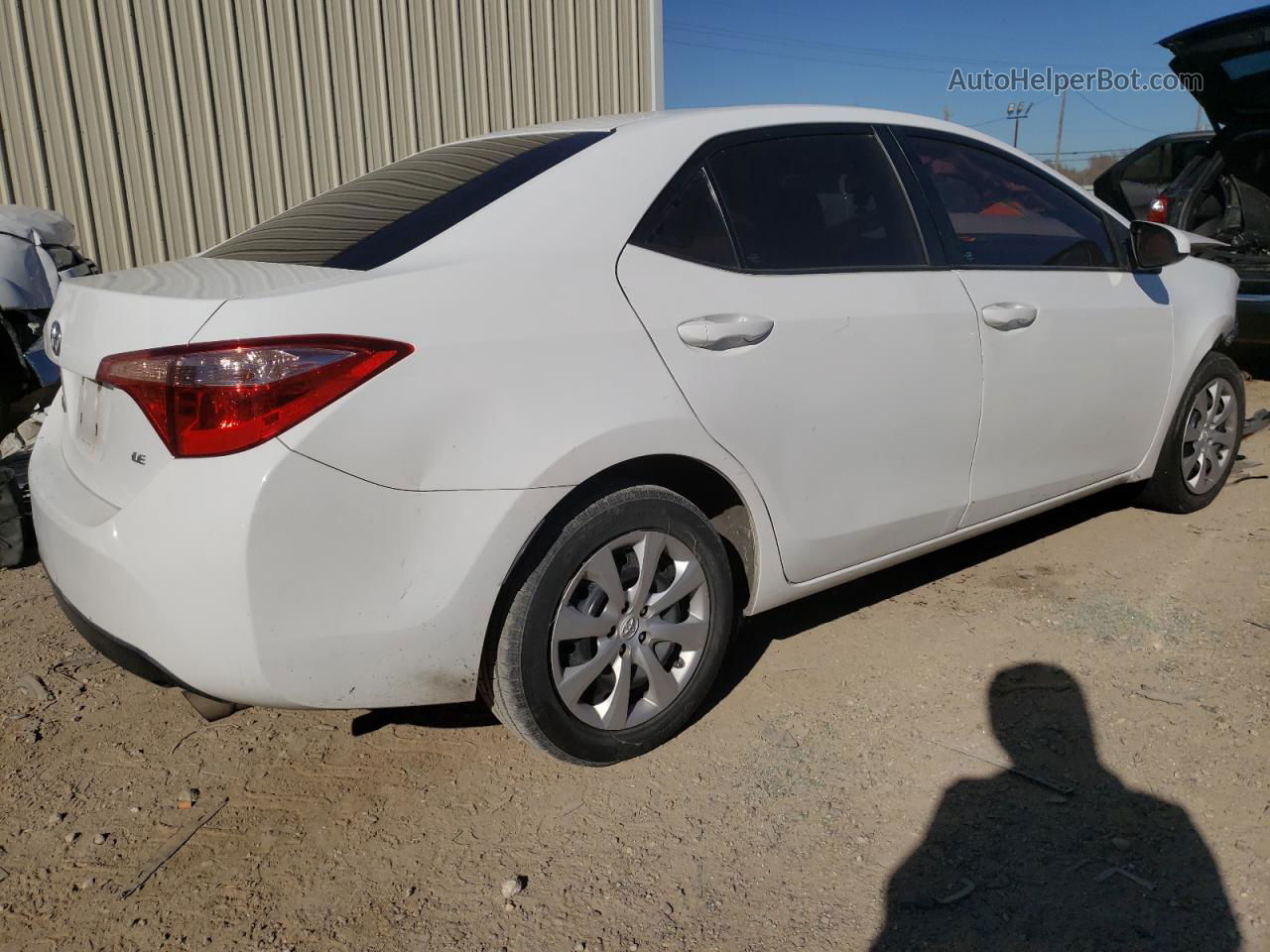 2017 Toyota Corolla L White vin: 2T1BURHE3HC883143