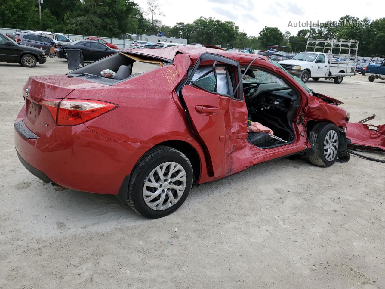 2019 Toyota Corolla L Red vin: 2T1BURHE3KC188829