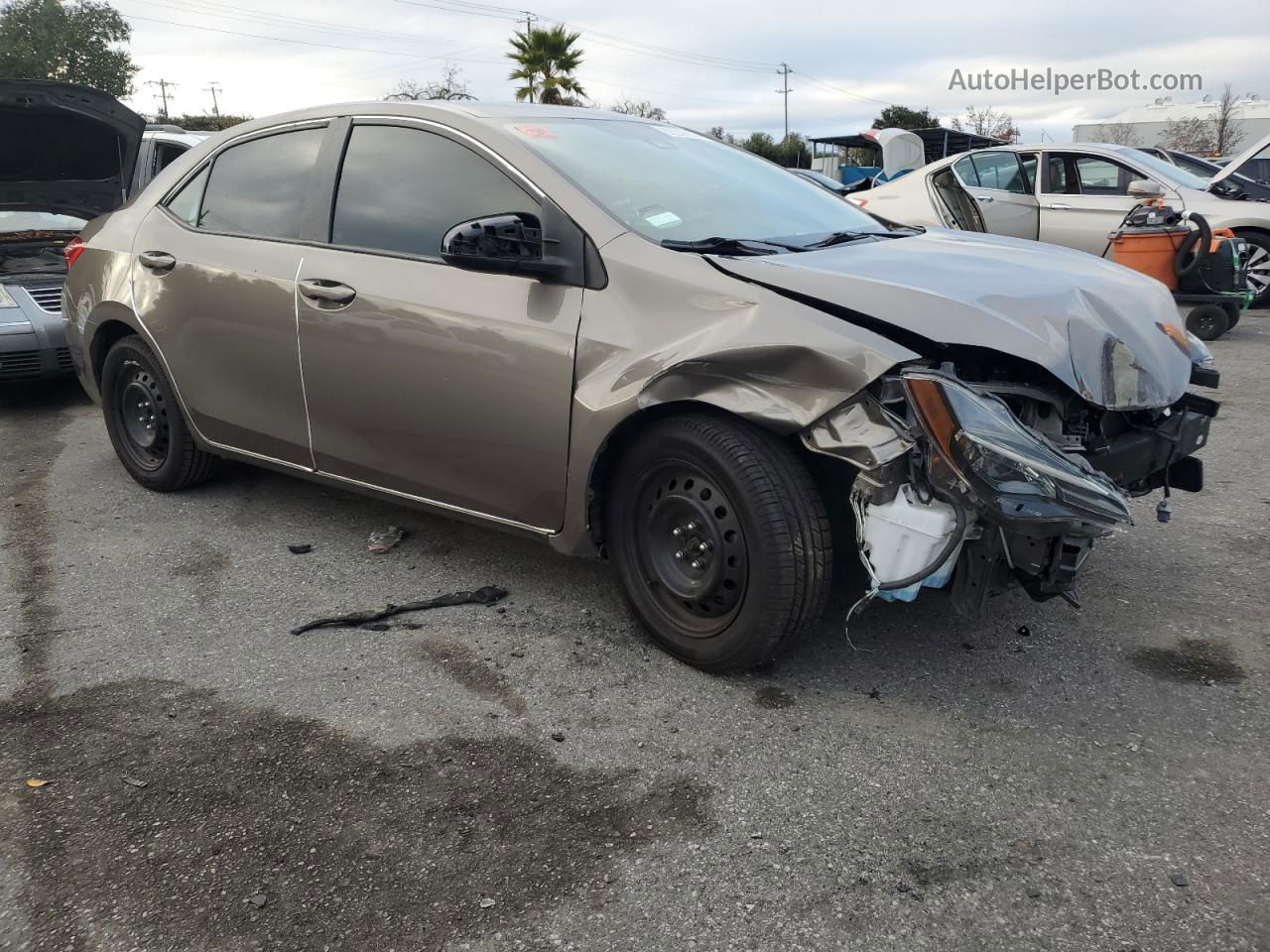 2019 Toyota Corolla L Brown vin: 2T1BURHE3KC230447