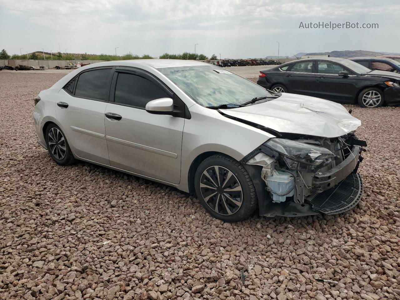 2014 Toyota Corolla L Silver vin: 2T1BURHE4EC060085