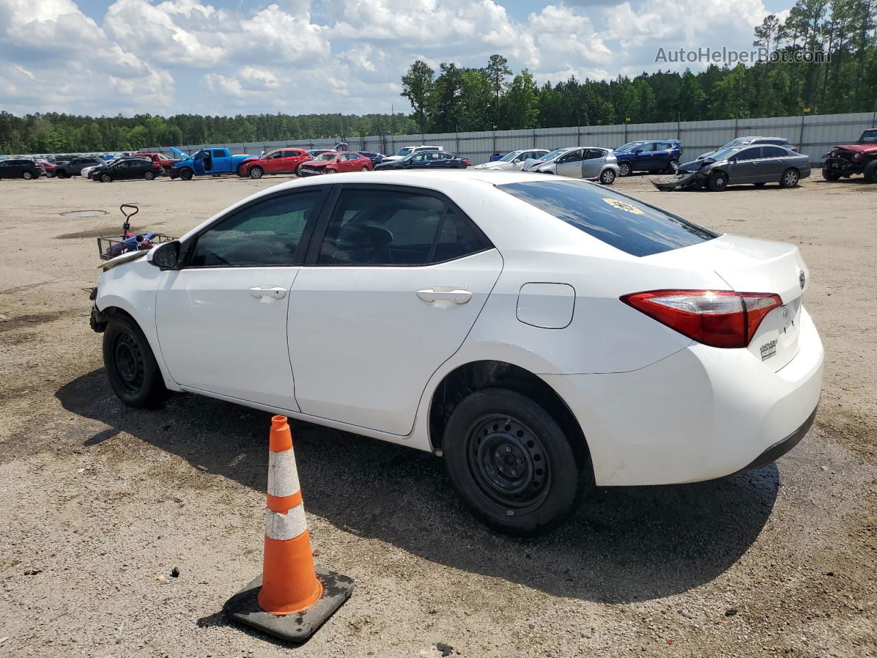 2014 Toyota Corolla L White vin: 2T1BURHE4EC078733