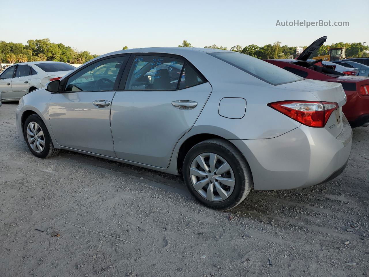 2014 Toyota Corolla L Silver vin: 2T1BURHE4EC158002