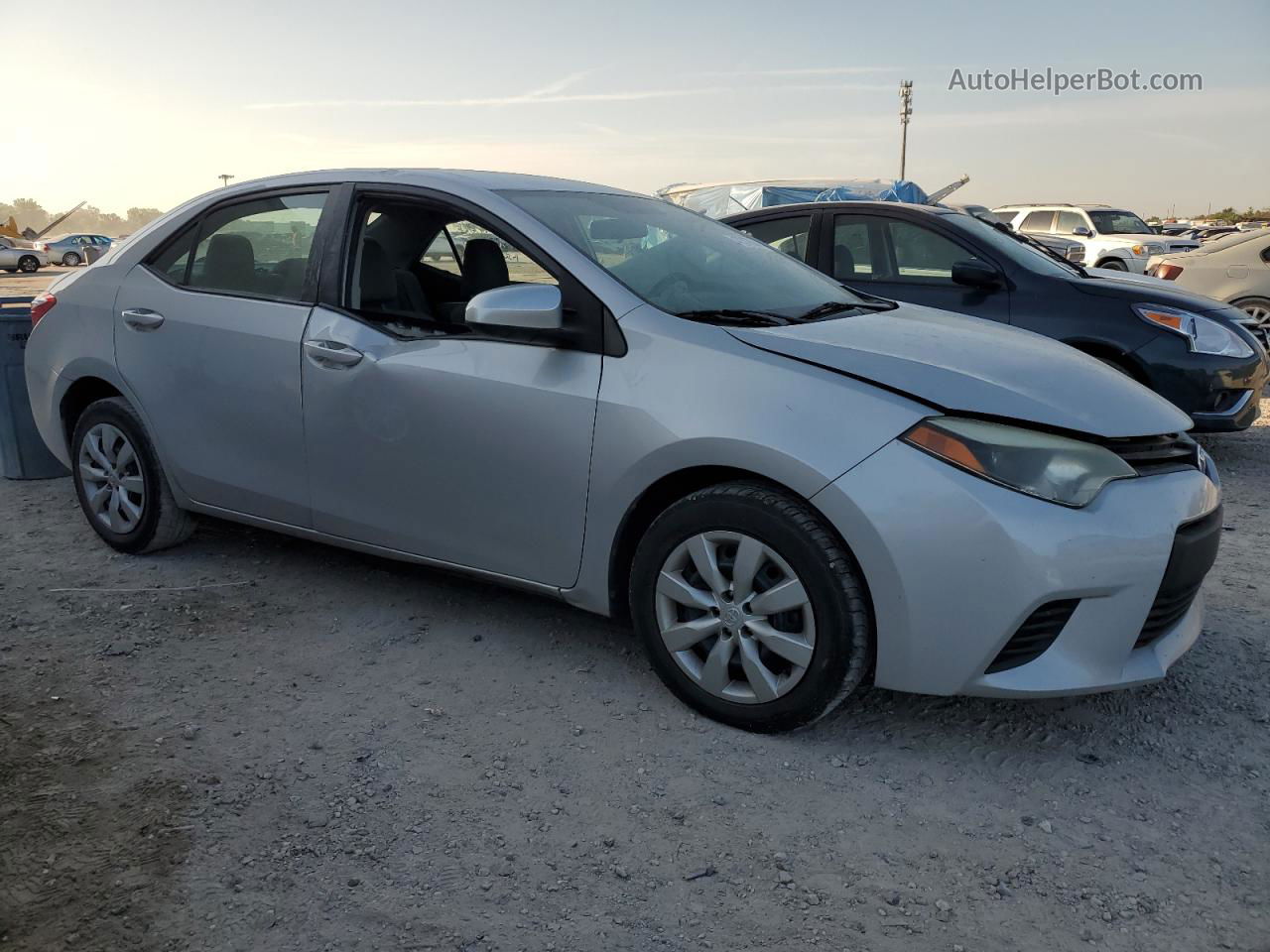 2014 Toyota Corolla L Silver vin: 2T1BURHE4EC158002