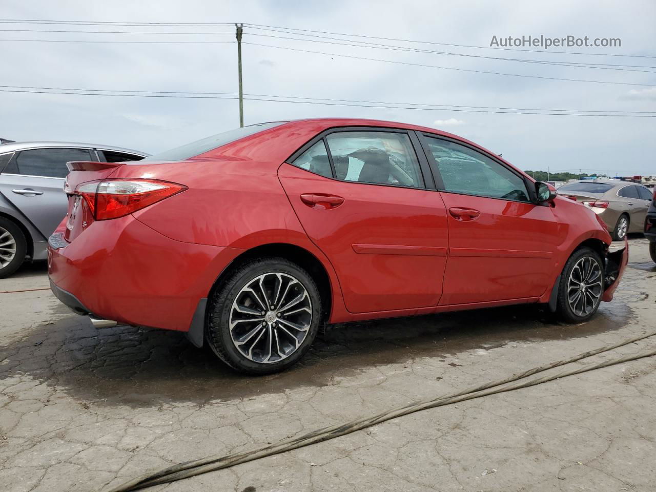 2015 Toyota Corolla L Red vin: 2T1BURHE4FC381528