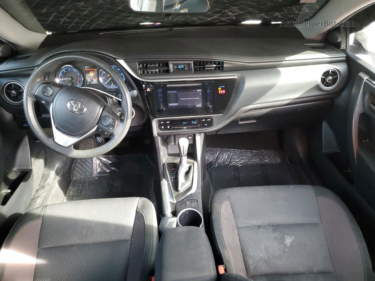 2019 Toyota Corolla L Silver vin: 2T1BURHE4KC166290