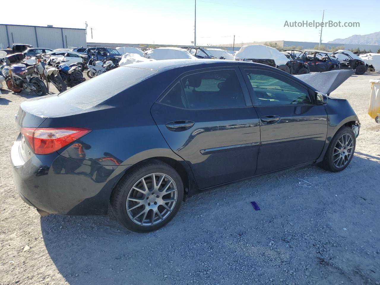 2019 Toyota Corolla L Blue vin: 2T1BURHE4KC196325