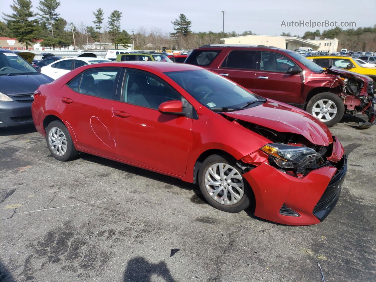 2019 Toyota Corolla L Красный vin: 2T1BURHE4KC237892