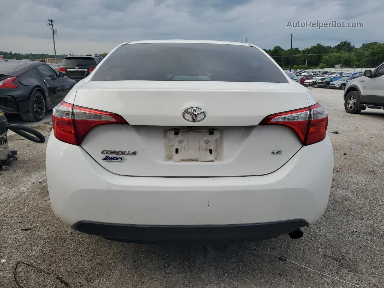 2015 Toyota Corolla L White vin: 2T1BURHE5FC286122