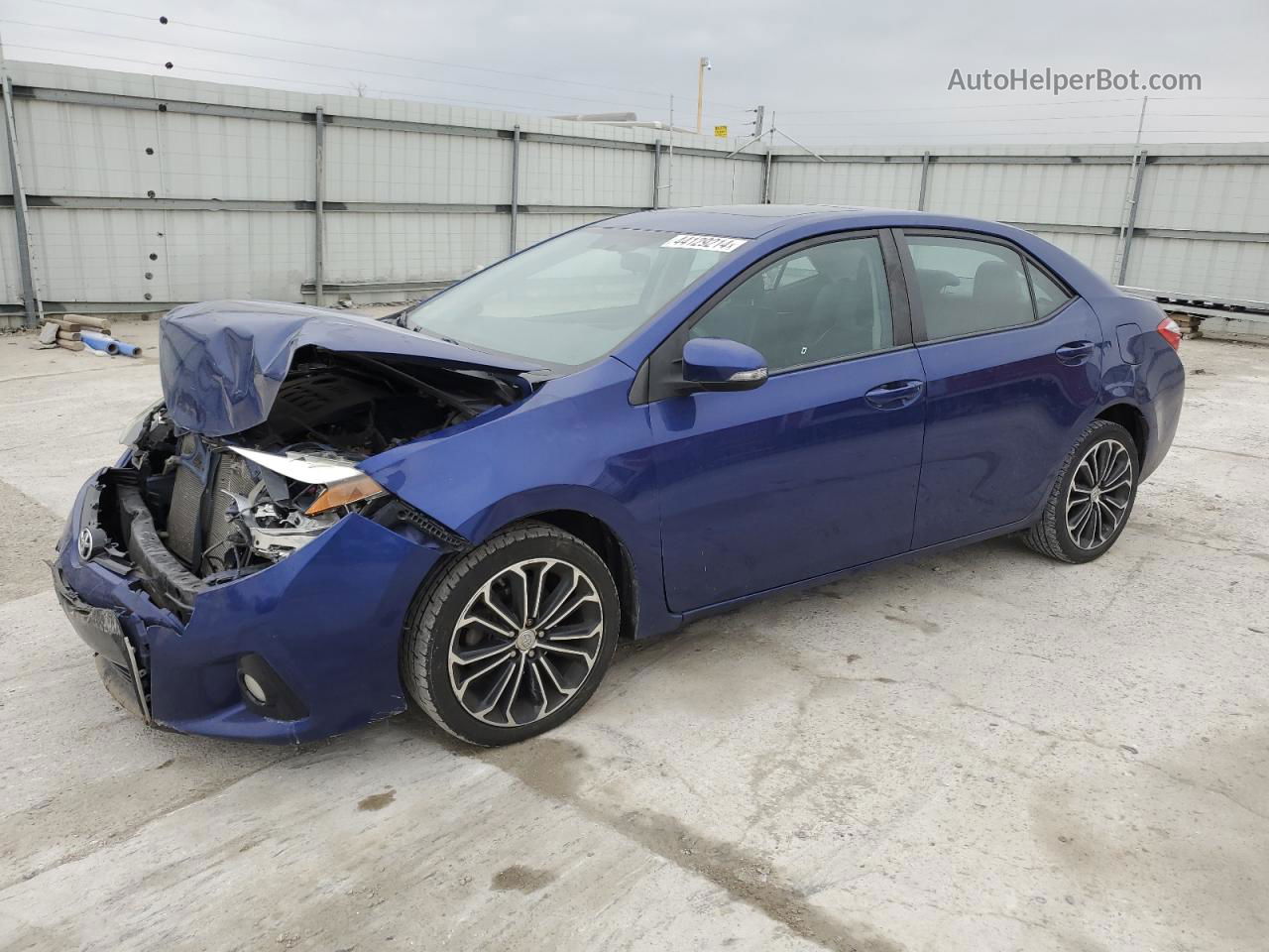 2015 Toyota Corolla L Blue vin: 2T1BURHE5FC330703