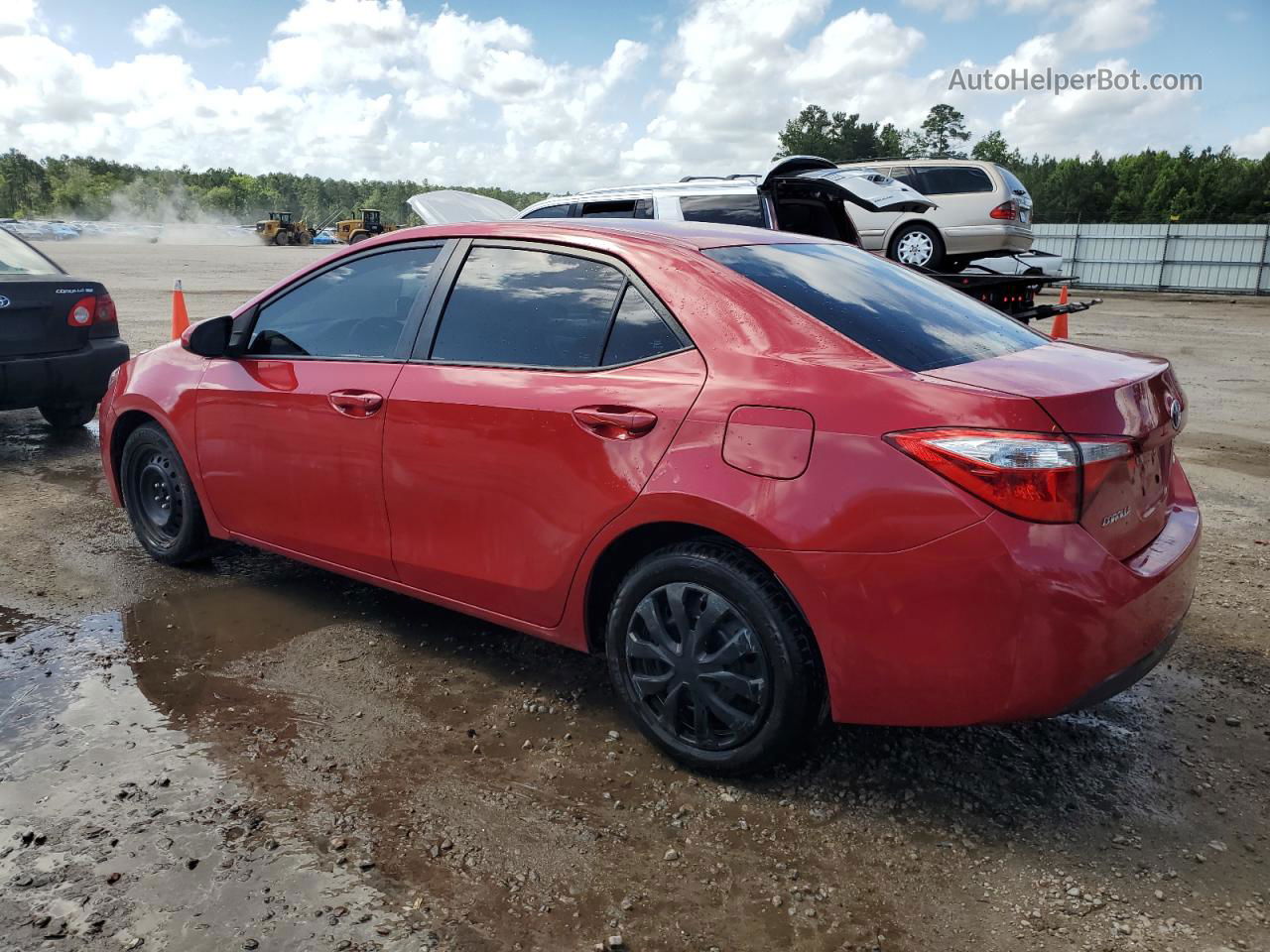 2015 Toyota Corolla L Красный vin: 2T1BURHE5FC365578