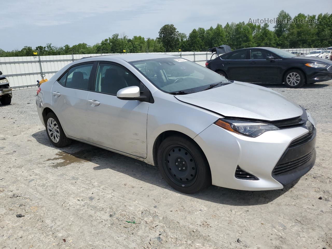 2017 Toyota Corolla L Silver vin: 2T1BURHE5HC749055