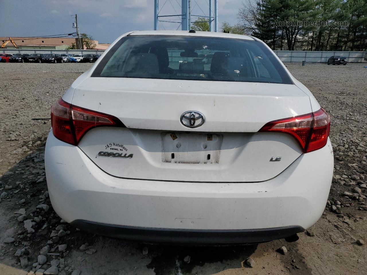 2017 Toyota Corolla L White vin: 2T1BURHE5HC798322