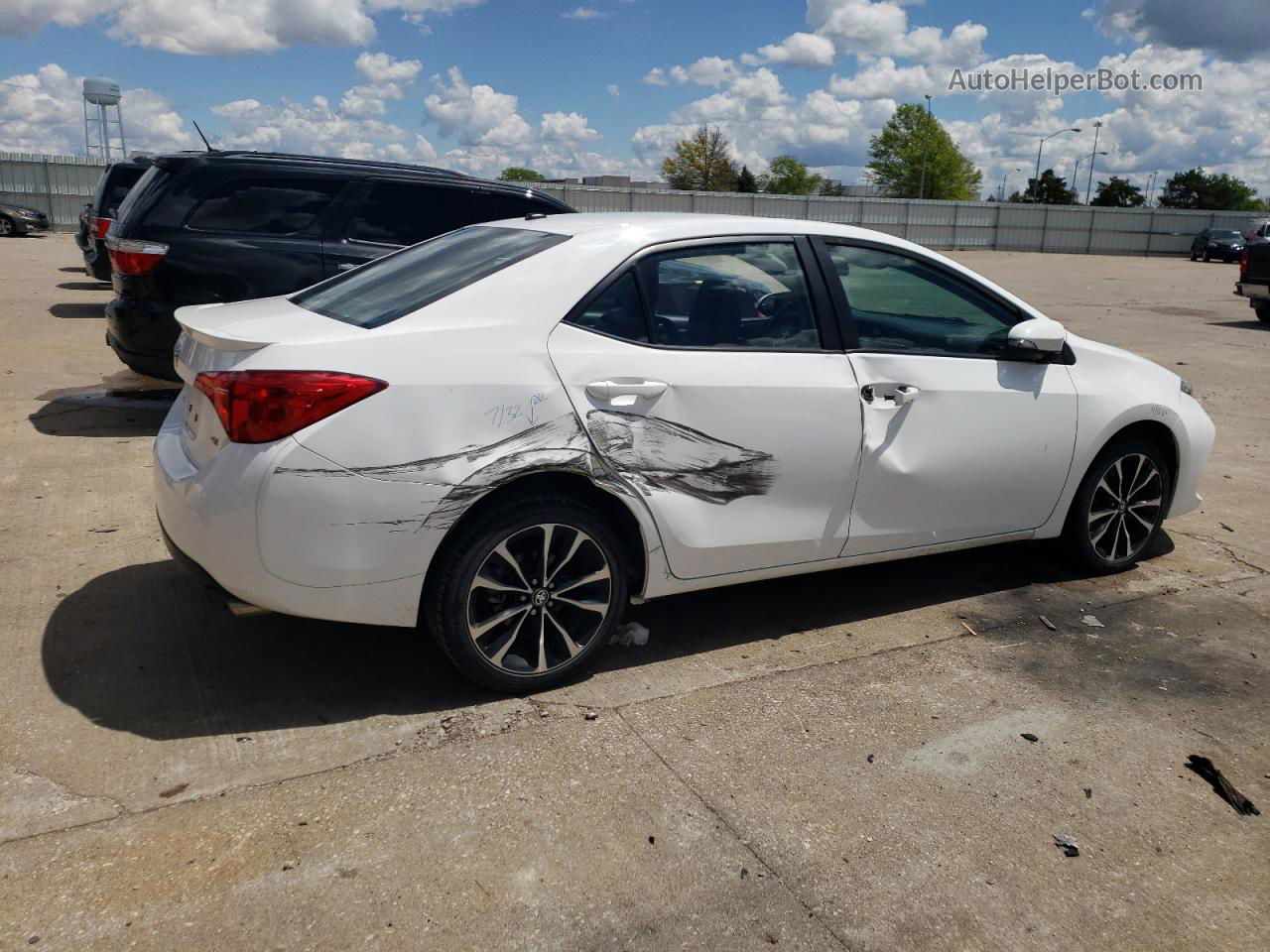 2017 Toyota Corolla L White vin: 2T1BURHE5HC858969